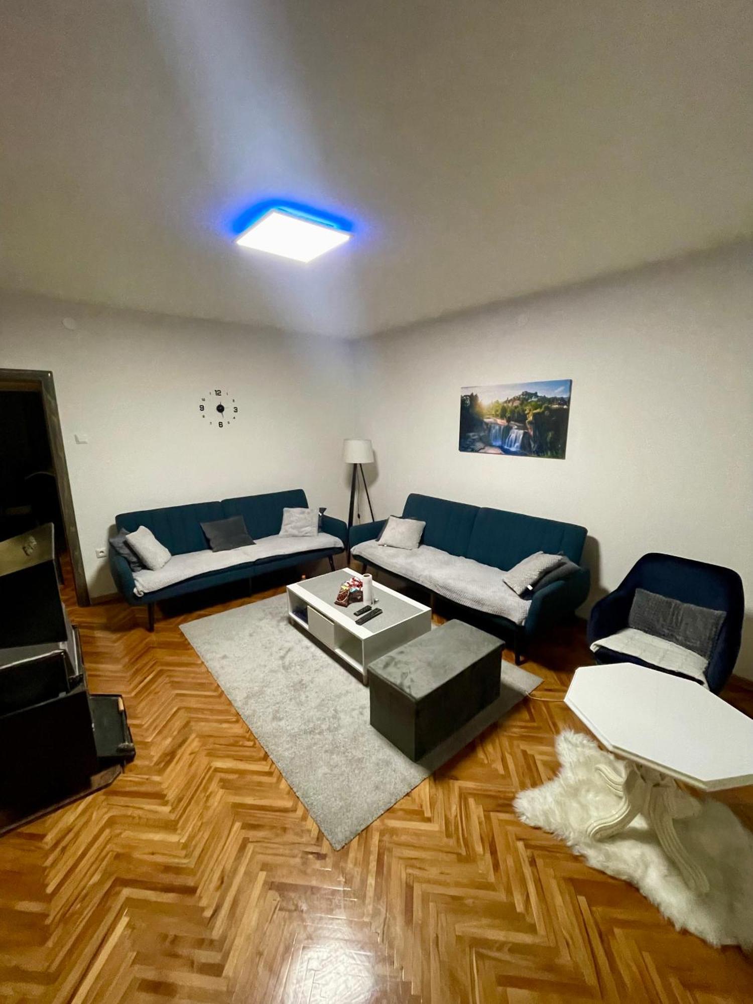 Apartman Silver ヤイツェ エクステリア 写真